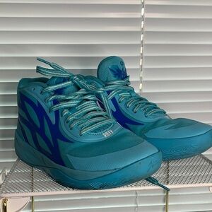 LaMelo Puma Kids Sneakers in Light Blue and Dark Blue‎